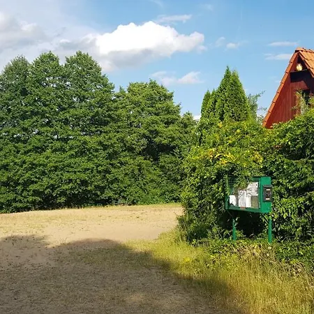 Sowa Nad Jeziorem Gm Murowana Goslina Vakantiehuis *