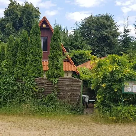 Sowa Nad Jeziorem Gm Murowana Goslina Prázdninový dům *