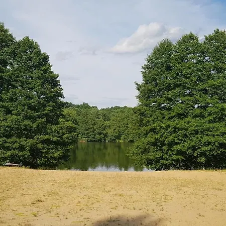 Sowa Nad Jeziorem Gm Murowana Goslina Prázdninový dům