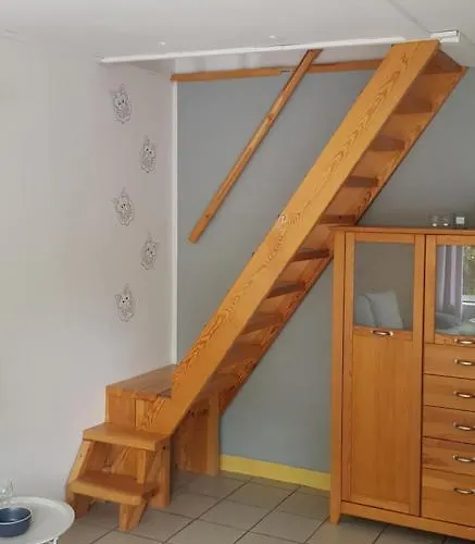 Sowa Nad Jeziorem Gm Murowana Goslina בית נופש Wojnowko